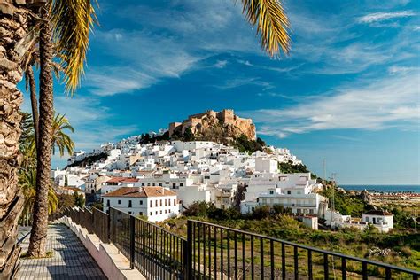 Descubre la costa de Granada: un paraíso mediterráneo lleno de encantos