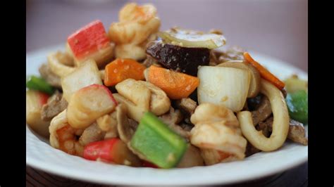Descubre la receta de familia feliz plato chino para una comida deliciosa