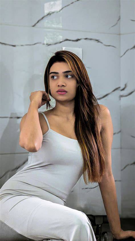 desi nangi bhabiyan