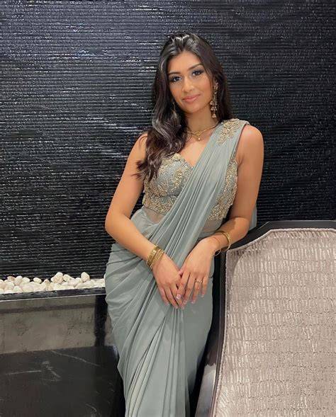desi nri nude