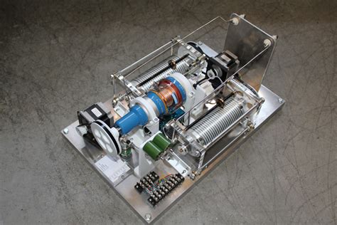 Design For Remote Balanced Antenna Tuner