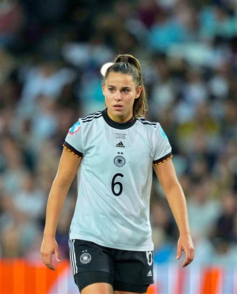 deutsche frauen nationalmannschaft lesbisch 