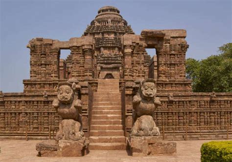 Development Of Temple Architecture In India With Reference To Orissa In The Golden Age 1st Published