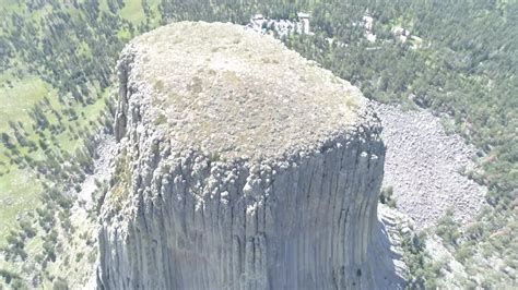 devils tower wyoming top