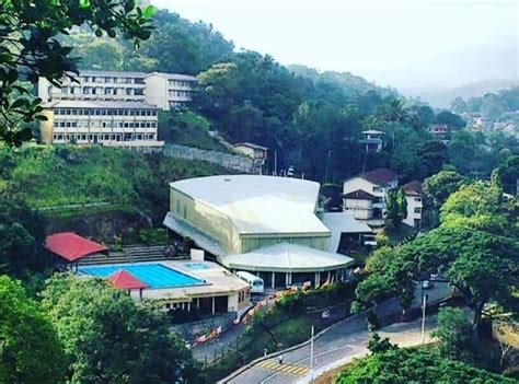 Dharmaraja College