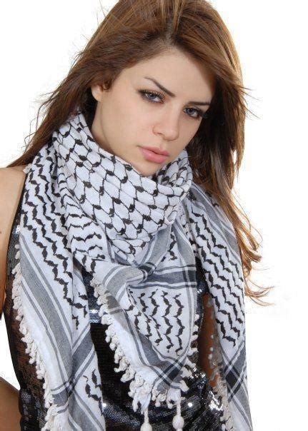 diala odeh biography examples