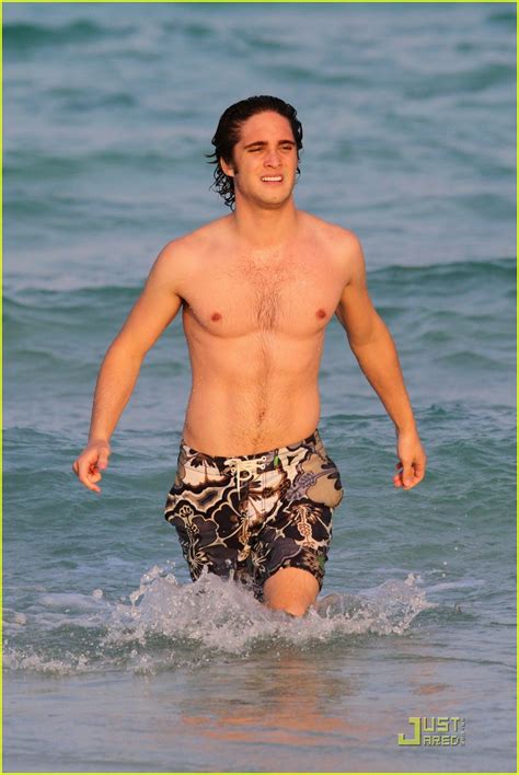 Diego Boneta Nude