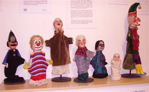diferencia entre títere y marioneta