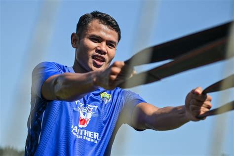 DIMAS DRAJAD PERSIB：Waduh! Ada 4 Pemain Persib Bandung yang Bakal Absen di Laga Lawan