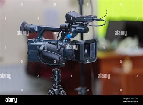 Directing The Camera How Professional Directors U