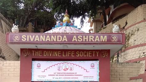 Full Download Divine Life Sivananda 