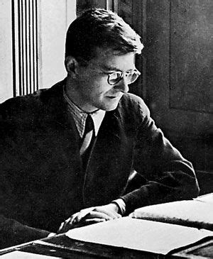 dmitri dmitriyevich shostakovich biography