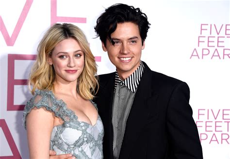 do cole sprouse and lili reinhart actually dating