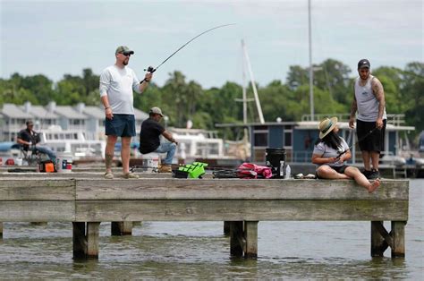 do docks hold fish on conroe?? - Texas Fishing Forum