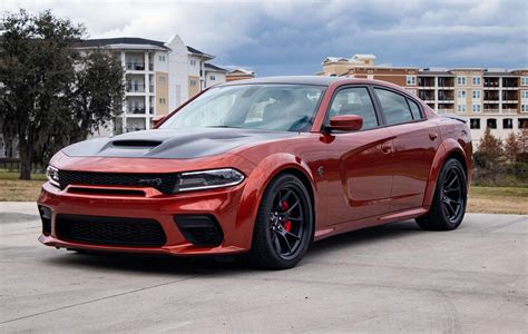 Find Your Dream Dodge Charger Daytona: Explore Listings Near You