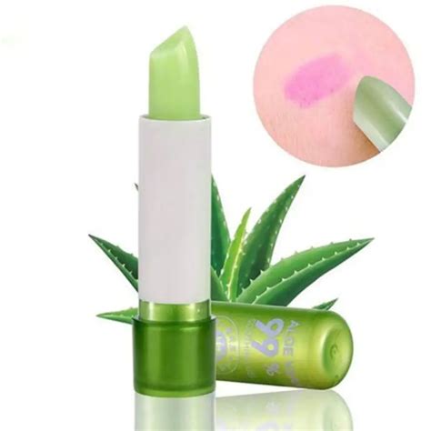 does aloe vera help with chapped lips