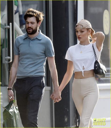 does jack whitehall have a girlfriend