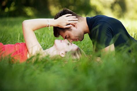 does kissing improve relationships without surgery