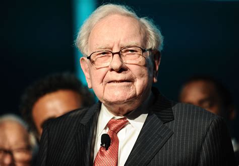 Does Warren Buffett Do Fundamental Analysis Or Technical Analysis