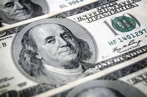 dollar | information plaza Hi quan Vit Nam