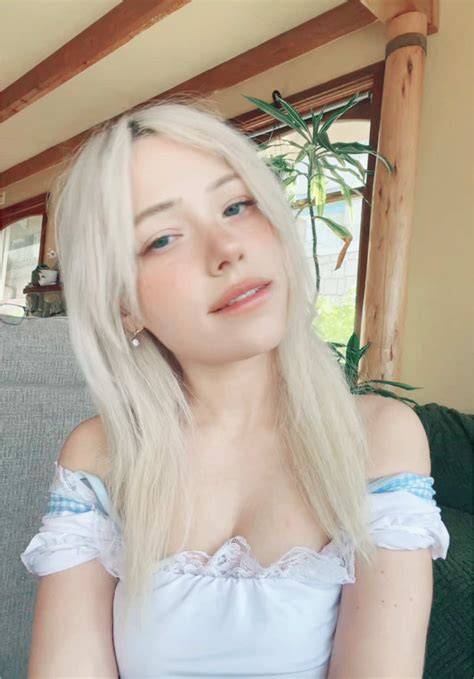 dollblush boosty