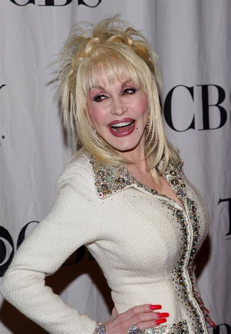 dolly parton nude pics
