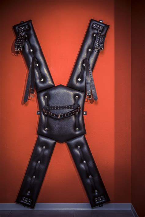 domina in aachen