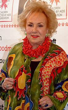 doris roberts wiki