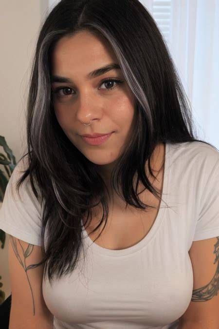 doubedeesarai nude
