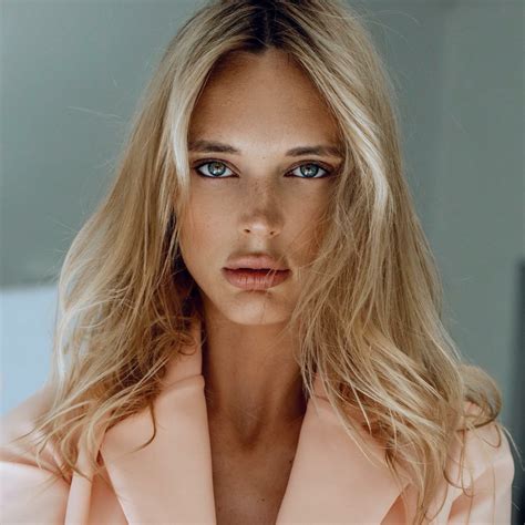 dovile virsilaite biography of martin