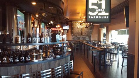 downtown spokane bars open