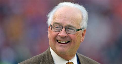 dr james andrews wiki
