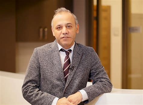 Dr Serkan Bayil