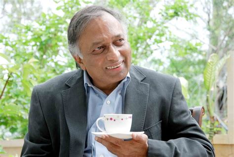 Dr Vijay Bhatkar