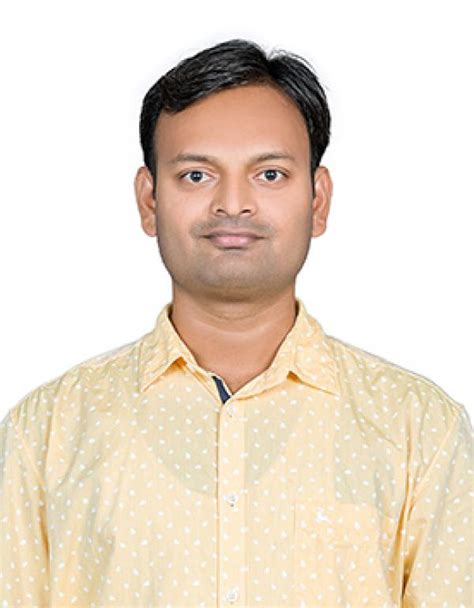 Read Online Dr Vijay Kumar Prajapati Assiatnt Professor Department Of 
