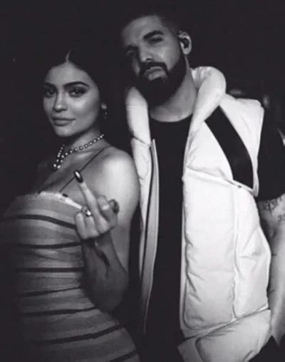 drake is dating kylie jenner?