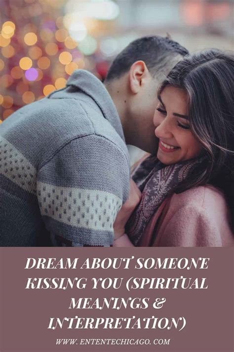 dream someone kissing you