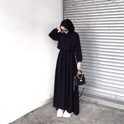 dress code hitam