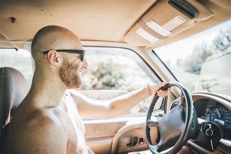 driving nude videos