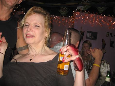 474px x 348px - 2024 drunk mature woman at club porr