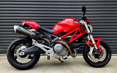 ducati monster 696 workshop