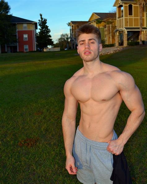 dude nude