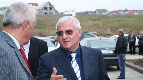 dumitru dragomir biography examples