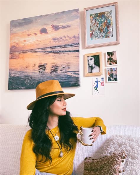 lifestyle photo by Vernon Gleason