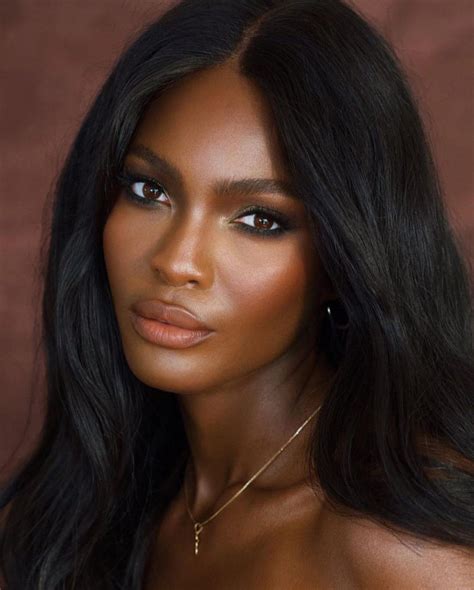 ebony nude cams