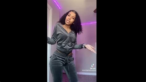 ebony nude live