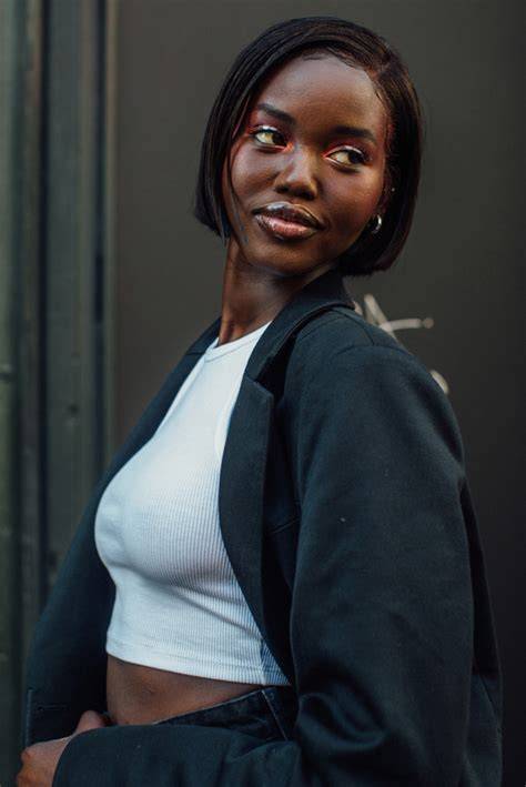ebony nude model