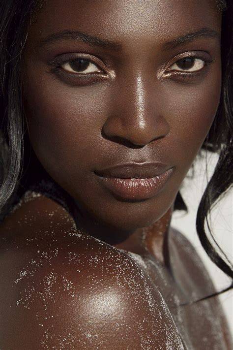 ebony nudes
