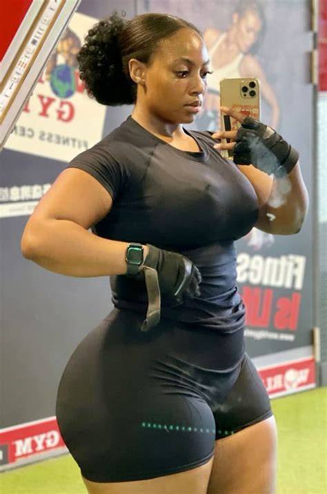 ebony thick nude
