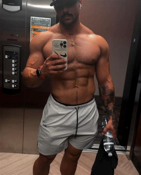 eduardo marin nude
